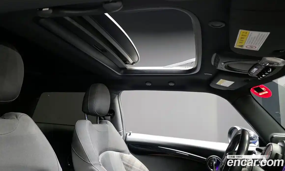 Mini Cooper 2016 1.5 гидро в Москве № 895336, фото 20