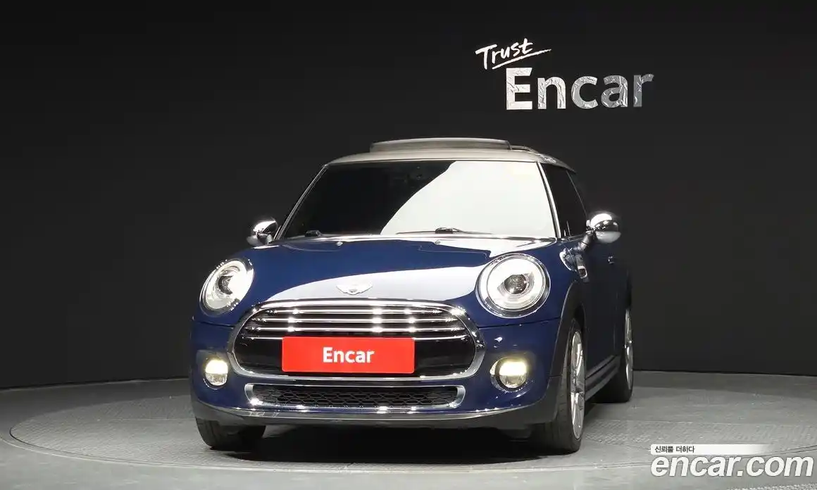 Mini Cooper 2016 1.5 гидро в Москве № 895336, фото 3