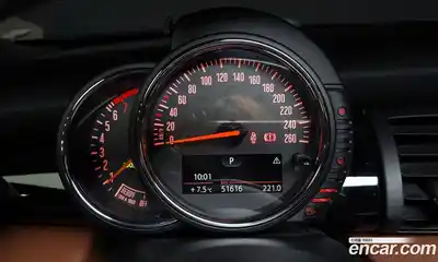 Mini Cooper 2016 1.5 гидро в Москве № 895336, миниатюра 8