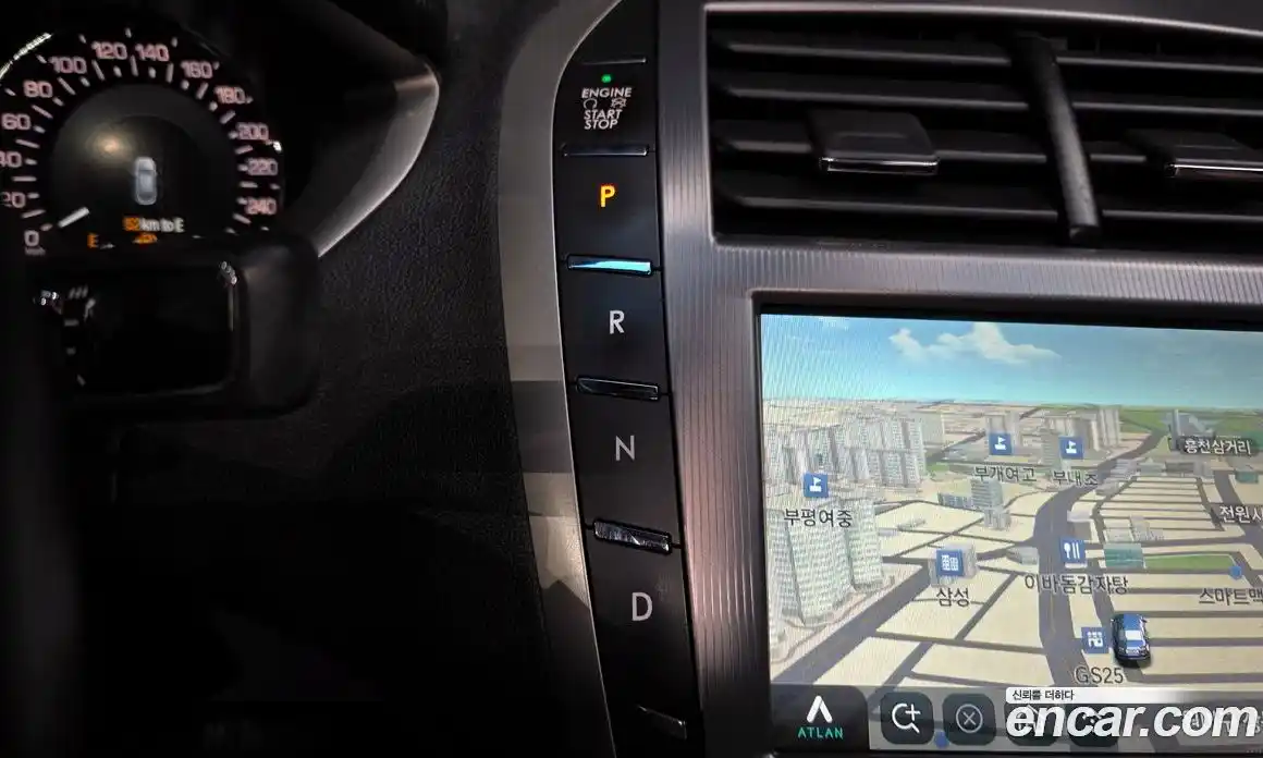 Lincoln MKZ 2017 2.0 гидро в Москве № 897175, фото 9