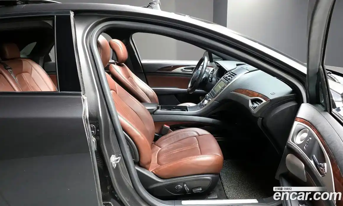 Lincoln MKZ 2017 2.0 гидро в Москве № 897175, фото 10