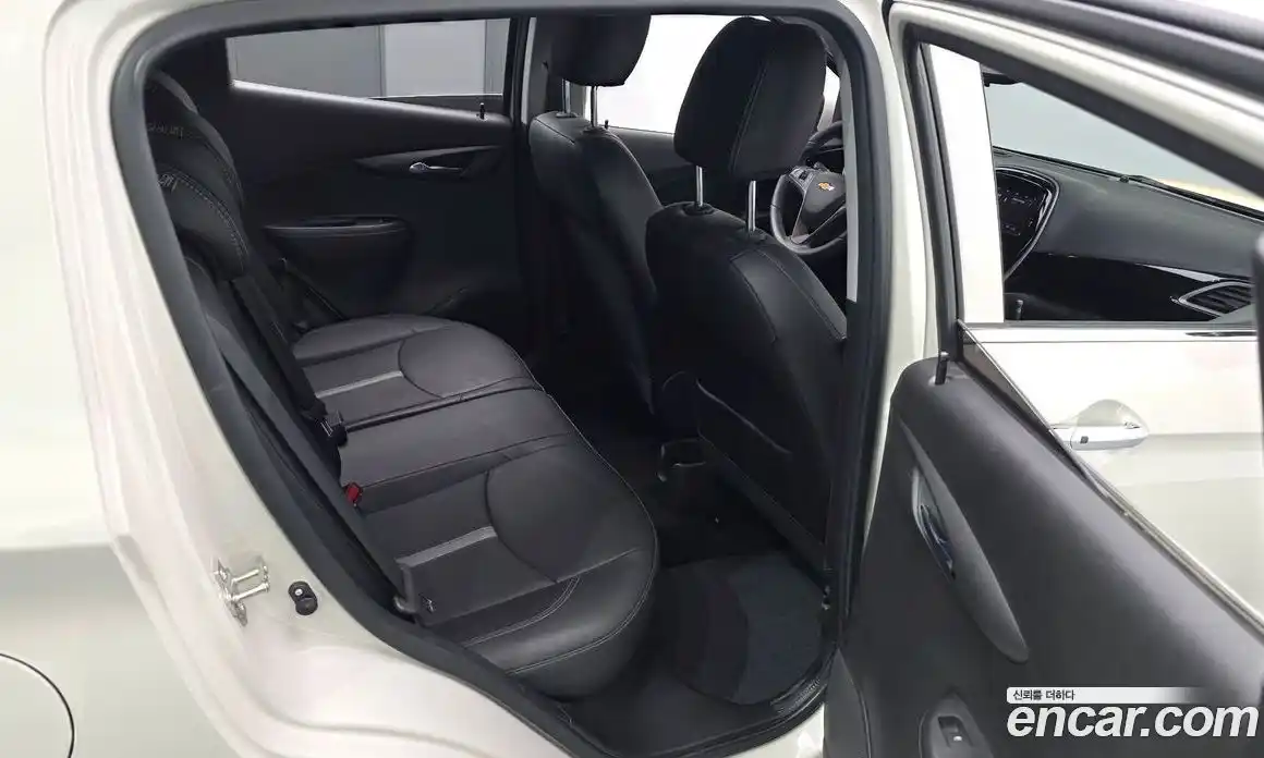 Chevrolet Spark 2020 1.0 Автомат в Москве № 934343, фото 12