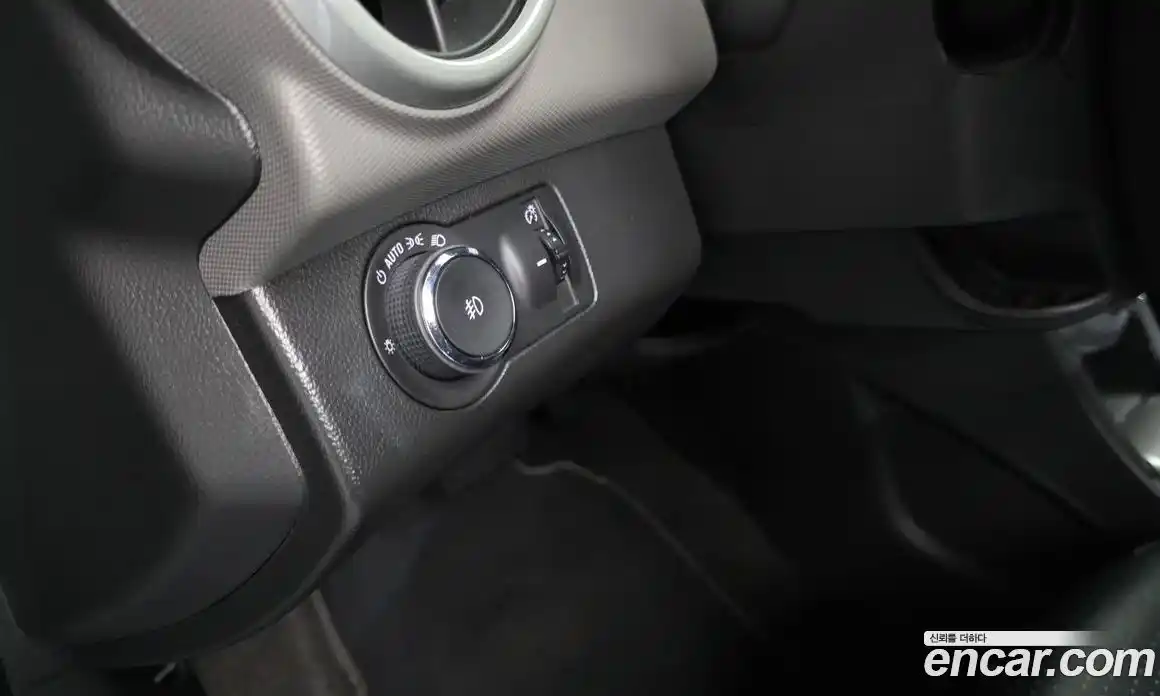 Chevrolet Aveo 2016 1.4 Автомат в Москве № 935441, фото 17