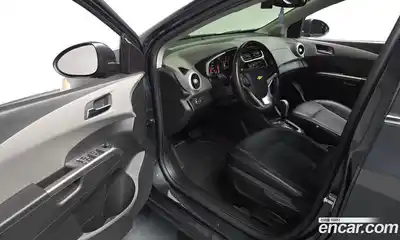 Chevrolet Aveo 2016 1.4 Автомат в Москве № 935441, миниатюра 10