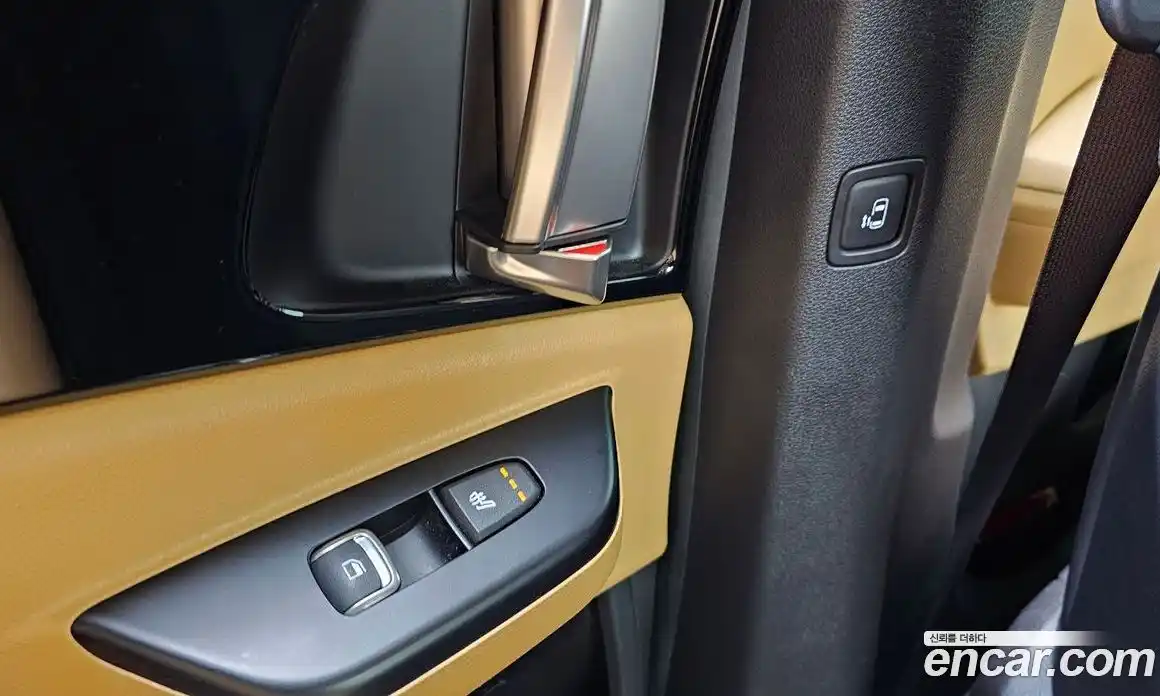 Kia Canival 2023 3.5 Автомат в Москве № 972618, фото 18