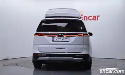 Kia Canival 2023 3.5 Автомат в Москве № 972618, миниатюра 3