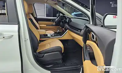 Kia Canival 2023 3.5 Автомат в Москве № 972618, миниатюра 10