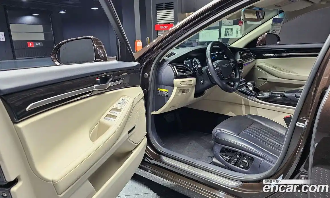 Genesis EQ900 2018 3.3 Автомат в Москве № 973315, фото 11