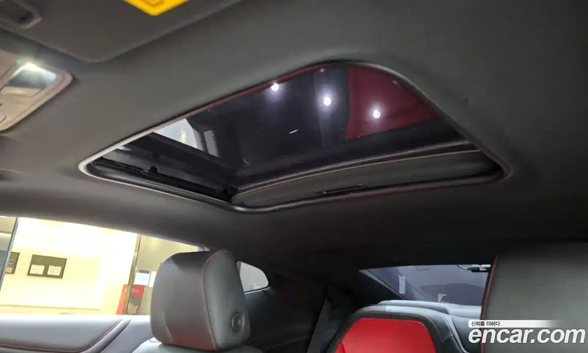 Chevrolet Camaro 2017 6.2 Автомат в Москве № 974847, фото 18