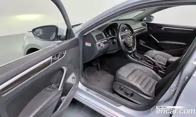 Volkswagen Passat 2018 2.0 гидро в Москве № 976109, миниатюра 11