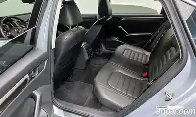 Volkswagen Passat 2018 2.0 гидро в Москве № 976109, миниатюра 12