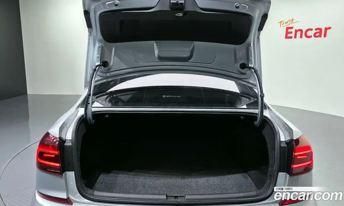 Volkswagen Passat 2018 2.0 гидро в Москве № 976109, фото 20