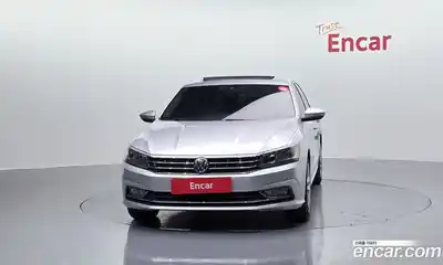 Volkswagen Passat 2018 2.0 гидро в Москве № 976109, миниатюра 3