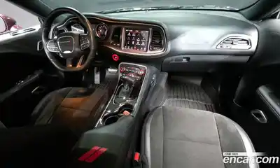 Dodge Challenger 2021 6.4 гидро в Москве № 976721, миниатюра 7
