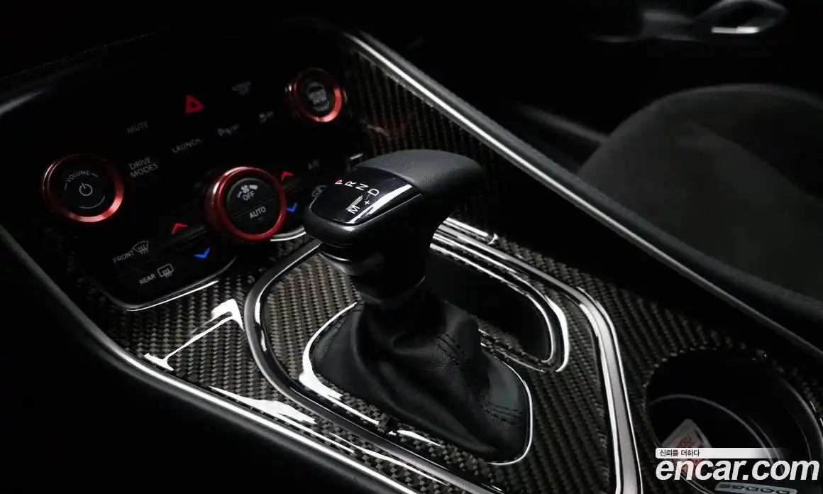 Dodge Challenger 2021 6.4 гидро в Москве № 976721, фото 9