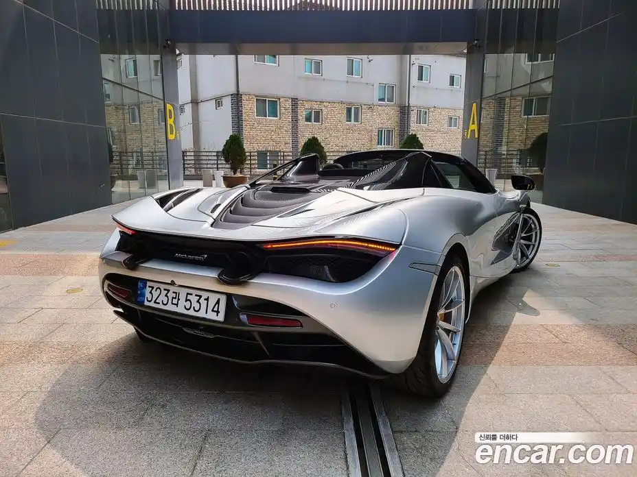 McLaren 720S 2022 4.0 гидро в Москве № 976771, фото 5