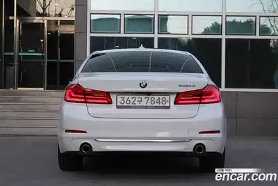 BMW 5-Series 2018 2.0 Автомат в Москве № 1004803, миниатюра 4