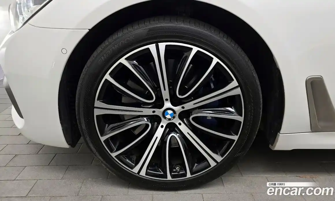 BMW 7-Series 2017 6.6 Автомат в Москве № 1004893, фото 5