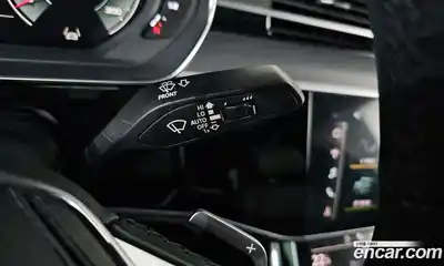 Audi A8 2023 3.0 гидро в Москве № 1007173, миниатюра 9