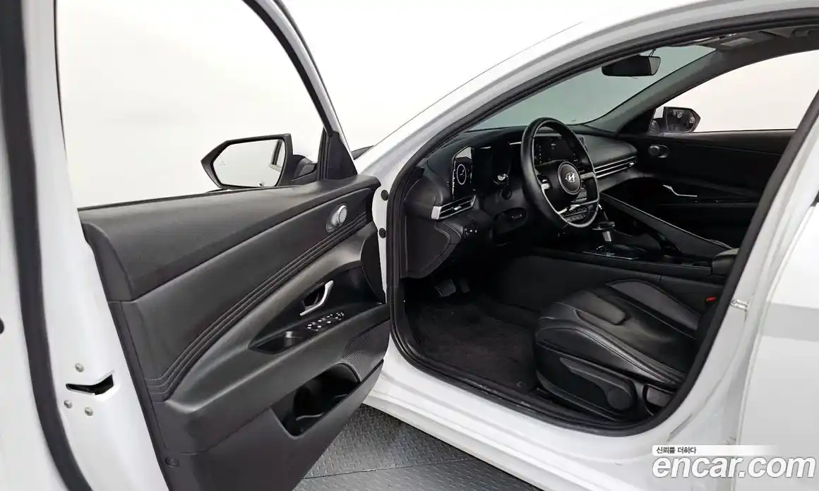 Hyundai Avante 2021 1.6 Автомат в Москве № 1007488, фото 10