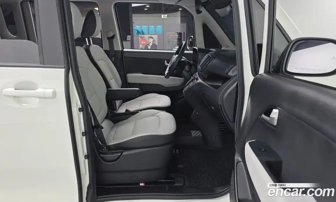 Kia Ray 2023 1.0 Автомат в Москве № 1008949, фото 11