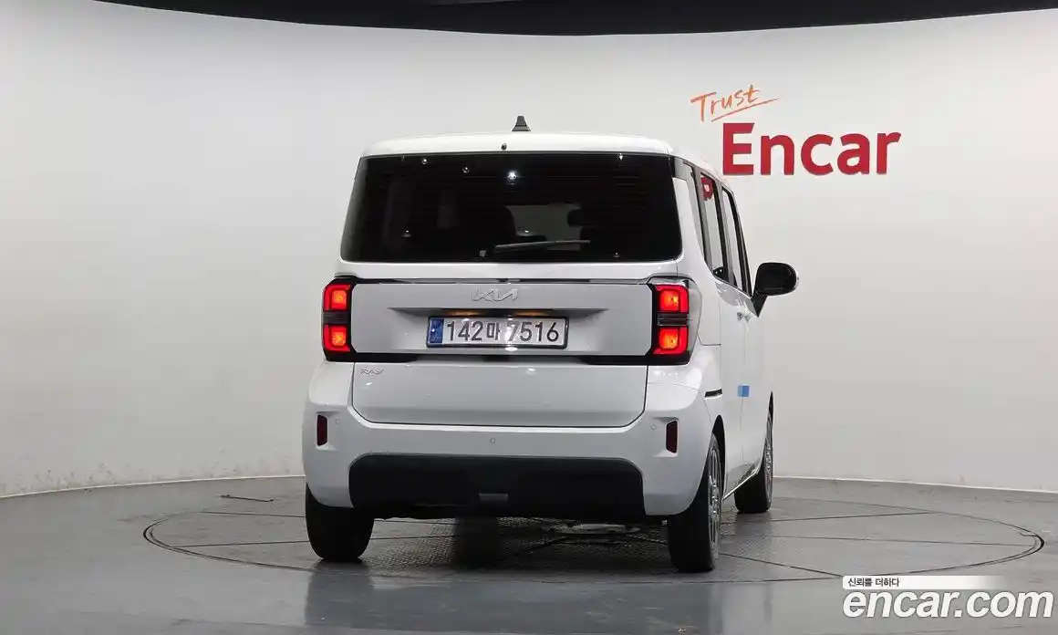 Kia Ray 2023 1.0 Автомат в Москве № 1008949, фото 4