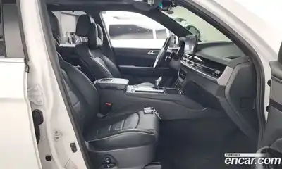 SsangYong Rexton 2024 2.2 Автомат в Москве № 1010247, миниатюра 11