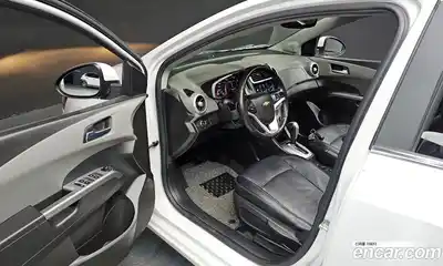 Chevrolet Aveo 2016 1.4 Автомат в Москве № 1012392, миниатюра 11