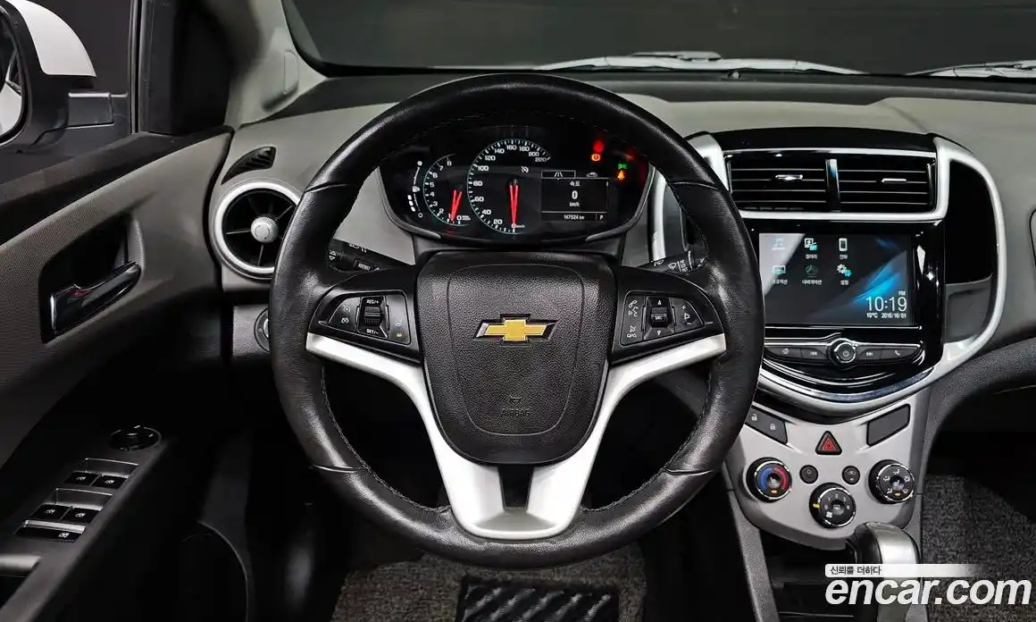 Chevrolet Aveo 2016 1.4 Автомат в Москве № 1012392, фото 13