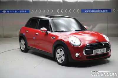 Mini Cooper 2018 1.5 гидро в Москве № 1013930, миниатюра 3