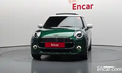 Mini Cooper 2021 1.5 гидро в Москве № 1013936, миниатюра 3