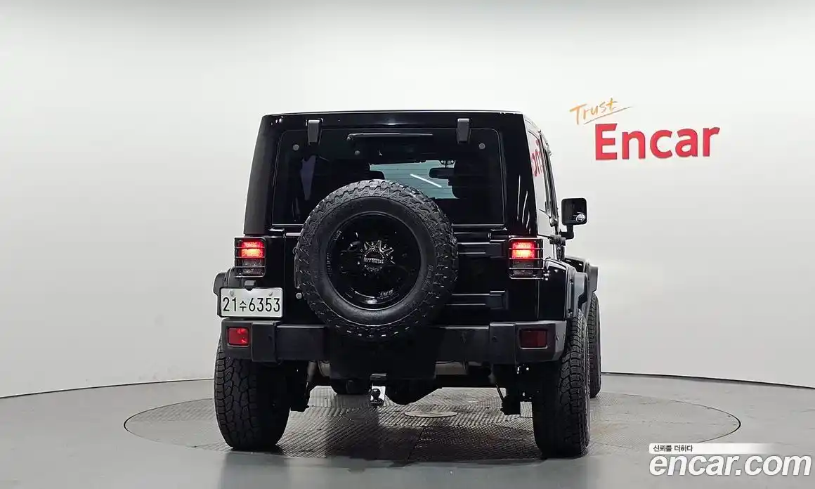 Jeep Wrangler 2017 3.6 гидро в Москве № 1015028, фото 4