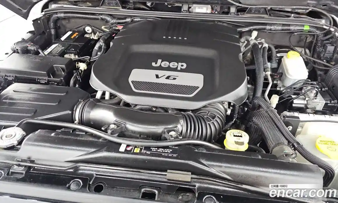 Jeep Wrangler 2017 3.6 гидро в Москве № 1015028, фото 6