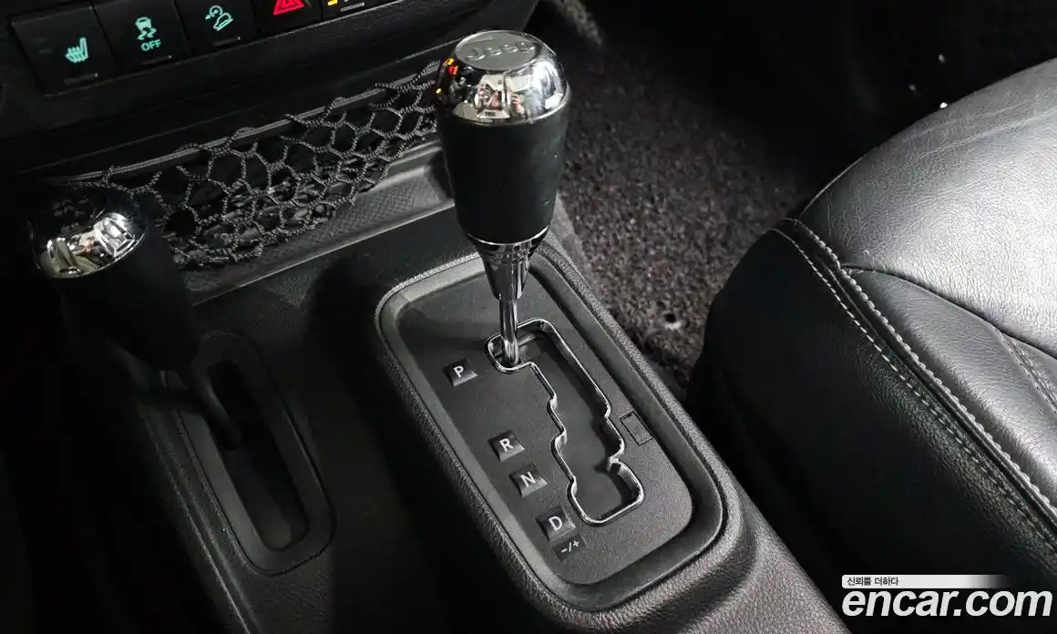 Jeep Wrangler 2017 3.6 гидро в Москве № 1015028, фото 9