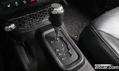 Jeep Wrangler 2017 3.6 гидро в Москве № 1015028, миниатюра 9