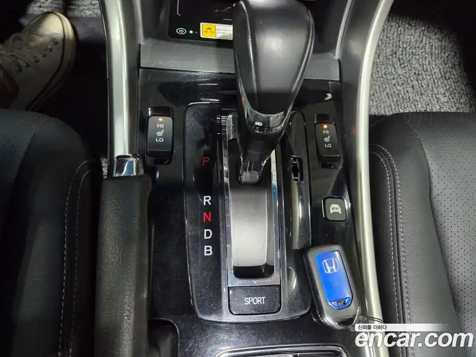 Honda Accord 2017 2.0 гидро в Москве № 1015408, фото 14