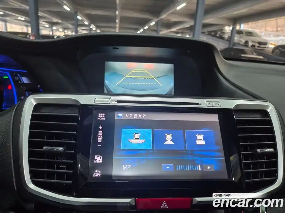 Honda Accord 2017 2.0 гидро в Москве № 1015408, фото 10
