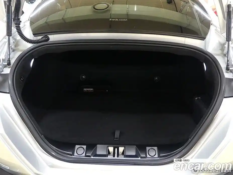 Ferrari Roma 2021 3.9 гидро в Москве № 1015900, фото 10