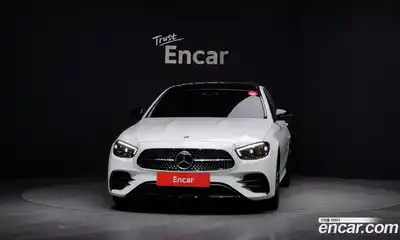 Mercedes-Benz E-Class 2023 2.0 гидро в Москве № 139727, миниатюра 3