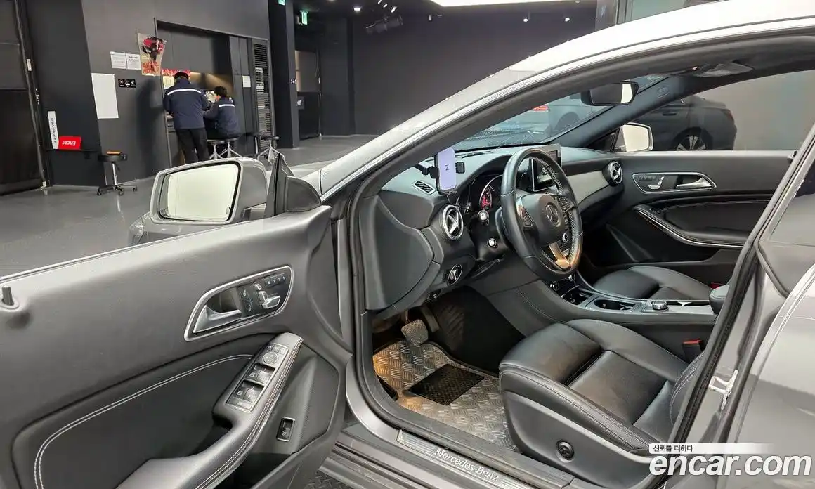 Mercedes-Benz CLA-Class 2017 2.0 гидро в Москве № 143616, фото 11