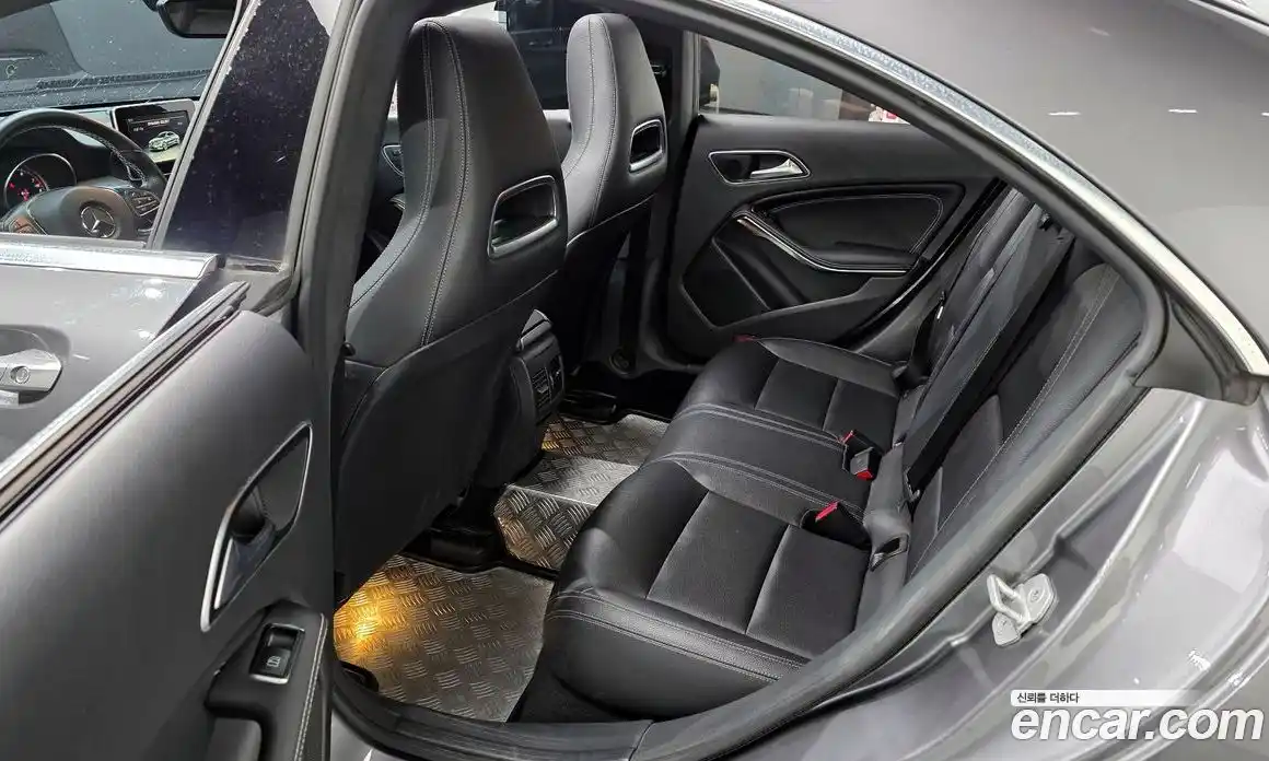 Mercedes-Benz CLA-Class 2017 2.0 гидро в Москве № 143616, фото 12