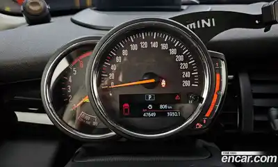Mini Cooper 2019 1.5 гидро в Москве № 144038, миниатюра 8