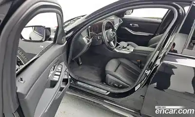 BMW 3-Series 2024 2.0 гидро в Москве № 154855, миниатюра 10