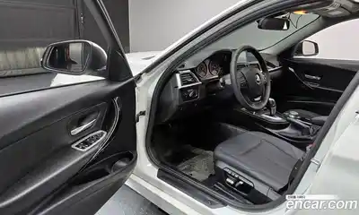 BMW 3-Series 2017 2.0 гидро в Москве № 157658, миниатюра 11