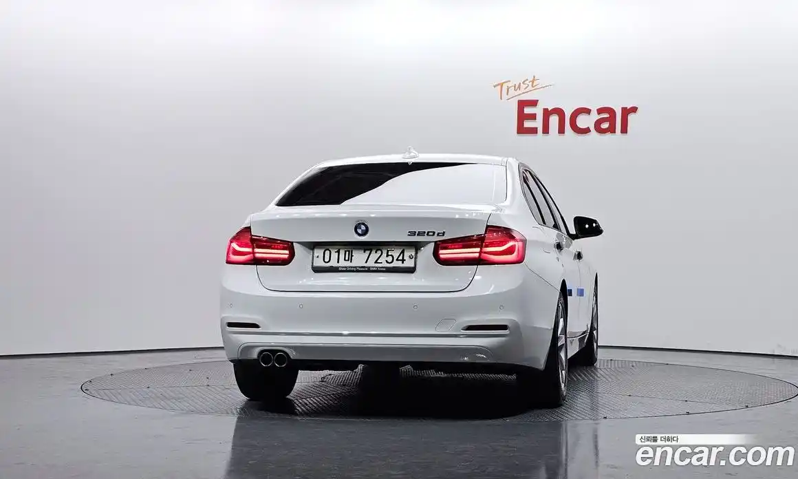 BMW 3-Series 2017 2.0 гидро в Москве № 157658, фото 4