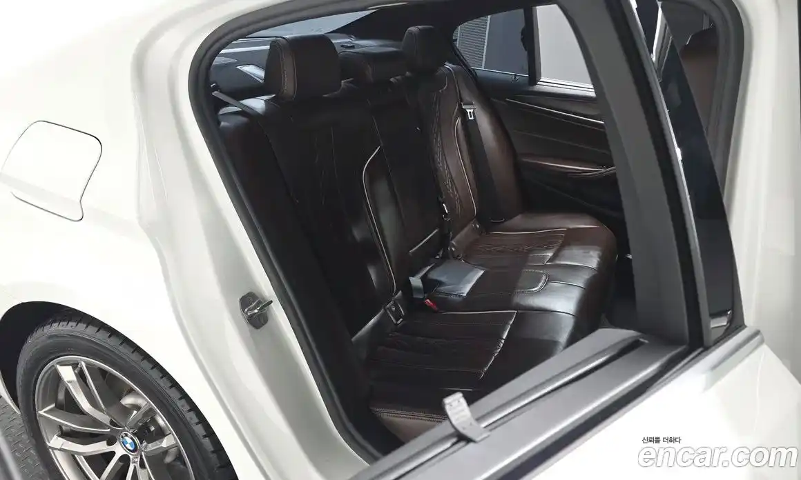 BMW 5-Series 2018 2.0 гидро в Москве, фото 10