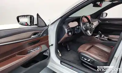 BMW 6-Series 2020 3.0 гидро в Москве № 158462, миниатюра 10