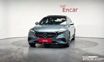 Mercedes-Benz E-Class 2025 2.0 гидро в Москве № 160180, миниатюра 2