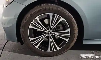 Mercedes-Benz E-Class 2025 2.0 гидро в Москве № 160180, миниатюра 4