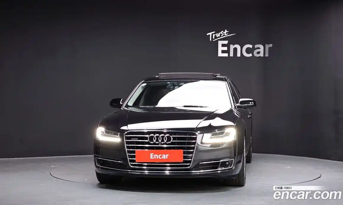 Audi A8 2015 4.0 гидро в Москве № 163611, фото 3